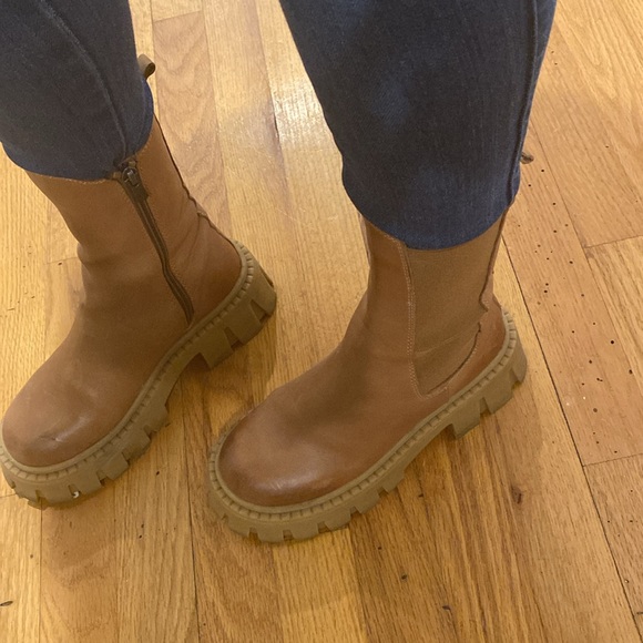 Steve Madden Boots - Picture 5 of 14